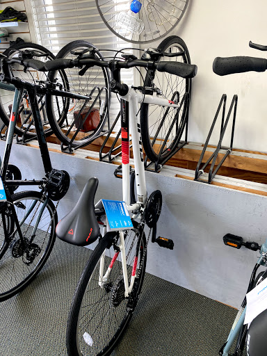 Bicycle Store «Suwanee Creek Bicycles Inc», reviews and photos, 333 Main St #100, Suwanee, GA 30024, USA