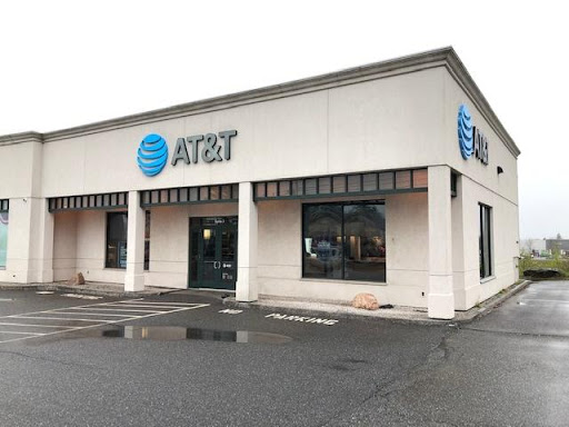 AT&T, 3 Myrick St Suite 3, Ellsworth, ME 04605, USA, 