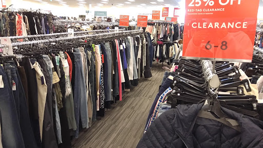 Department Store «Nordstrom Rack Persimmon Place», reviews and photos, 5300 Dublin Blvd, Dublin, CA 94568, USA