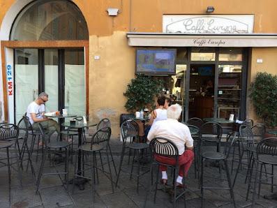 Caffè Europa Piazza Camillo Prampolini, 1/g, 42121 Reggio Emilia RE, Italia