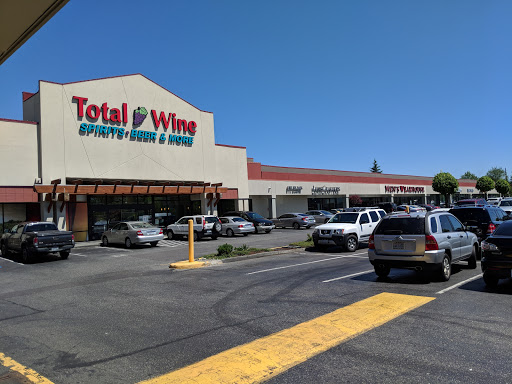 Wine Store «Total Wine & More», reviews and photos, 2701 184th St SW #108b, Lynnwood, WA 98037, USA