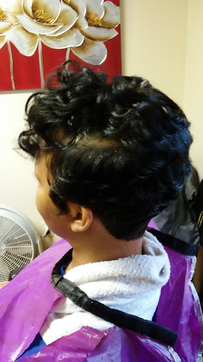 Beauty Salon «Luxury Looks Barber & Beauty», reviews and photos, 10224 Lincoln Trail, Fairview Heights, IL 62208, USA