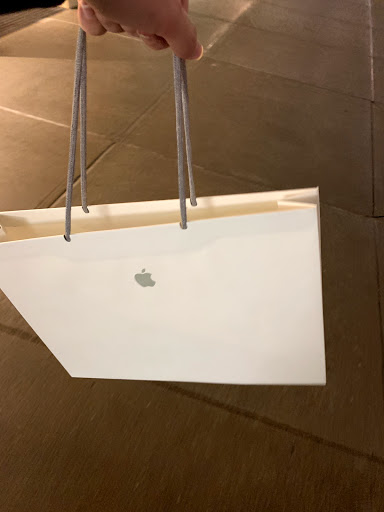 Computer Store «Apple Easton Town Center», reviews and photos, 4210 The Strand, Columbus, OH 43219, USA