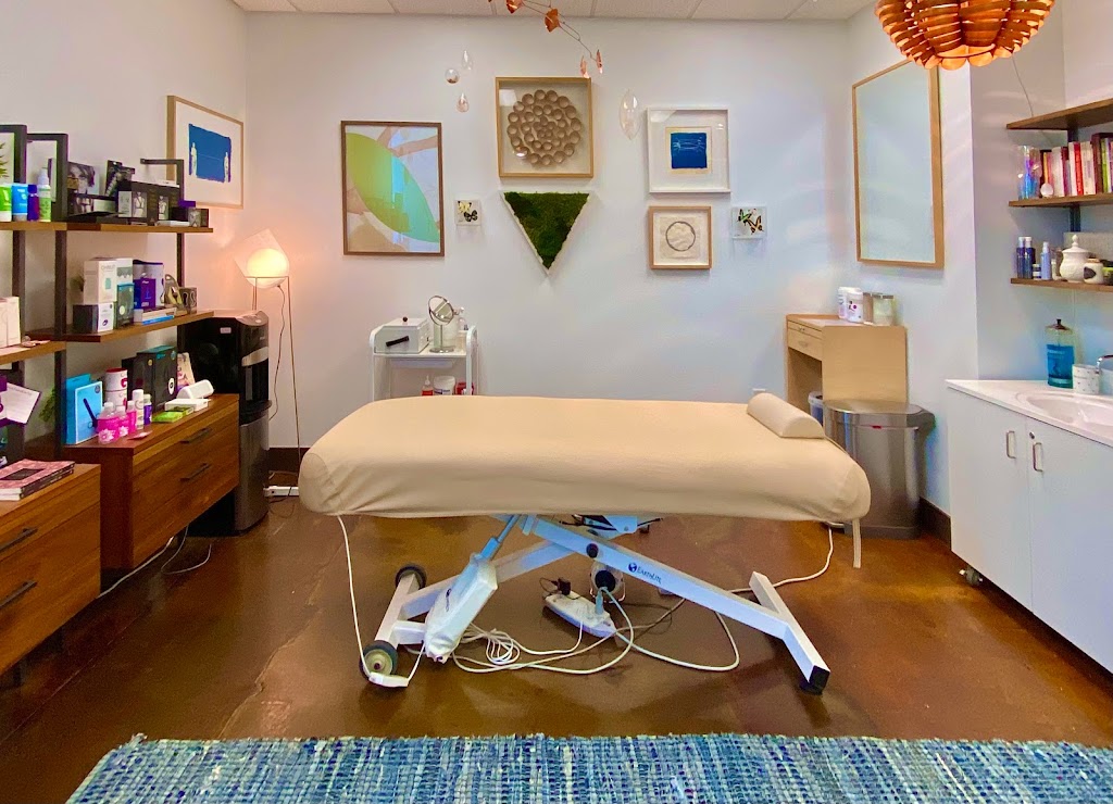 Moss Beauty - waxing & body care 27705