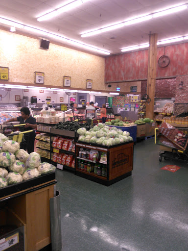 Grocery Store «Northgate Gonzalez Markets», reviews and photos, 2633 Santa Ana St, South Gate, CA 90280, USA