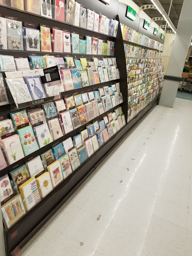 Grocery Store «Meijer», reviews and photos, 3333 E Michigan Ave, Jackson, MI 49202, USA