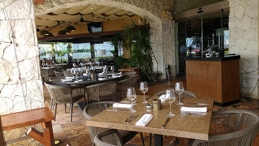 Harry's Steakhouse & Raw Bar | Cancun