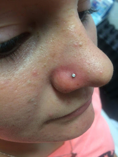 Tattoo Shop «Beautiful Sin Tattoos», reviews and photos, 245 N Queen St, Lancaster, PA 17603, USA