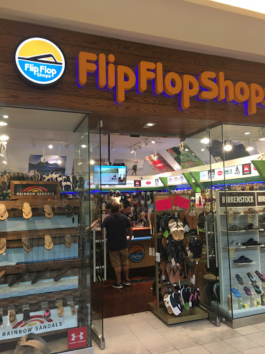 Shopping Mall «Hillsdale Shopping Center», reviews and photos, 60 E 31st Ave, San Mateo, CA 94403, USA