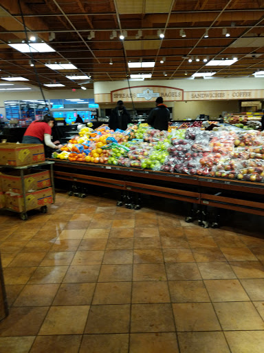 Supermarket «Price Chopper», reviews and photos, 2515 Erie Blvd E, Syracuse, NY 13224, USA