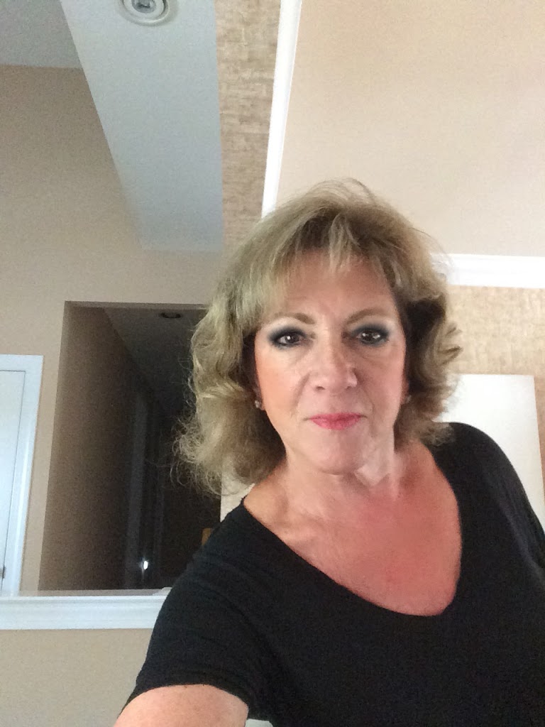 Shirley and Company Hair Design 19010