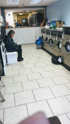 Reviews of Laundro-coin and dry cleaner in Reading - Laundry service