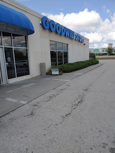 Non-Profit Organization «Goodwill Store», reviews and photos, 1284 Liberty Dr, Bloomington, IN 47401, USA