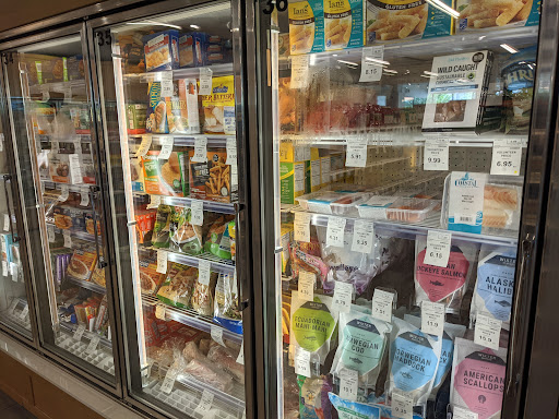 Grocery Store «Good Grocer», reviews and photos, 122 E Lake St, Minneapolis, MN 55408, USA