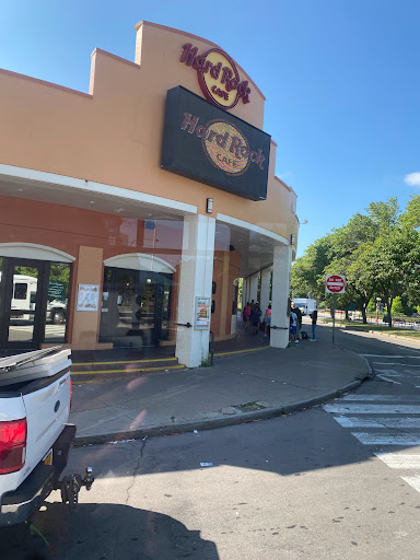Restaurant «Hard Rock Cafe», reviews and photos, 333 Prospect St, Niagara Falls, NY 14303, USA
