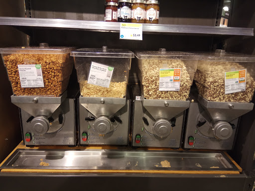 Shopping Mall «Shops On Lane Avenue», reviews and photos, 1675 W Lane Ave, Upper Arlington, OH 43221, USA