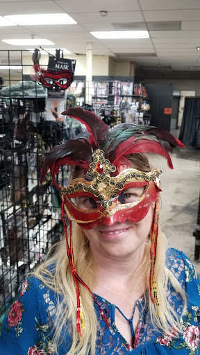 Shopping Mall «Mountain Green Shopping Center», reviews and photos, 357 S Mountain Ave, Upland, CA 91786, USA