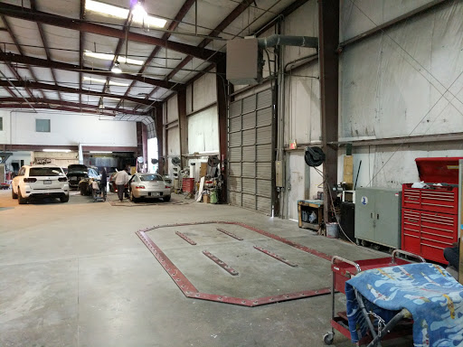 Auto Body Shop «K & W Auto Body Inc.», reviews and photos, 15413 Farm Creek Dr, Woodbridge, VA 22191, USA