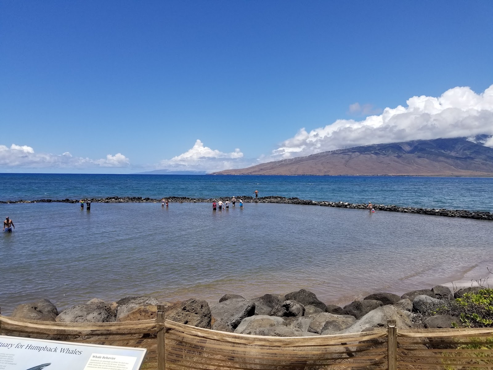 Photo de Keaka Beach et le règlement