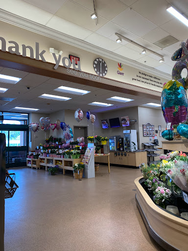Supermarket «Giant», reviews and photos, 1900 Abbey Rd, Charlottesville, VA 22911, USA