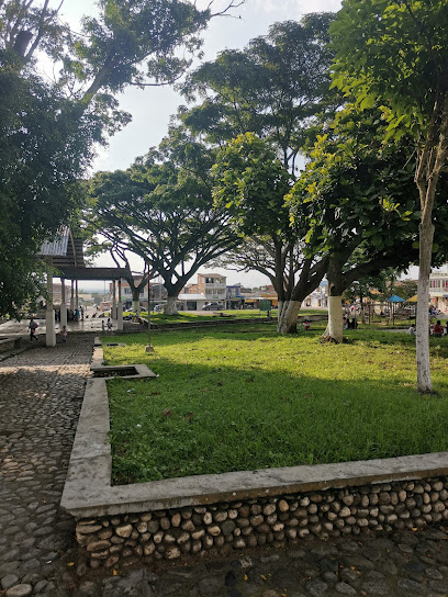 Parque Principal Del Municipio De Miranda