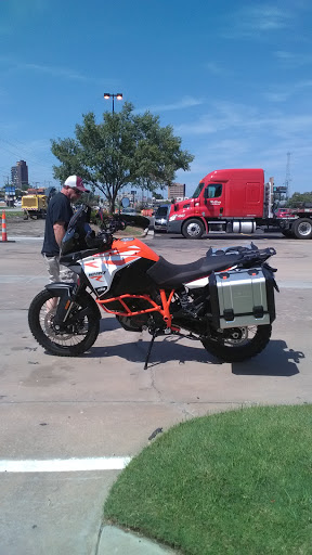 Motorcycle Parts Store «Cycle Gear», reviews and photos, 6701 E 41st St, Tulsa, OK 74145, USA