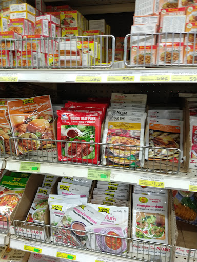 Asian Grocery Store «Kim Son Asian Food Market», reviews and photos, 960 E Pawnee St, Wichita, KS 67211, USA