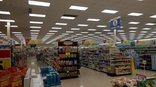 Grocery Store «Schnucks», reviews and photos, 6083 Mid Rivers Mall Dr, St Charles, MO 63304, USA