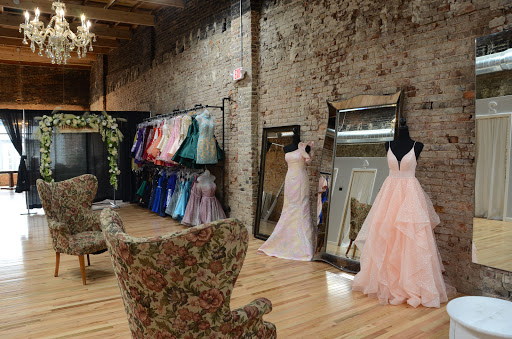 Wedding Store «Wedding Belles», reviews and photos, 534 Madison St, Clarksville, TN 37040, USA