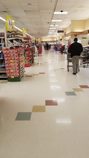 Grocery Store «Stop & Shop», reviews and photos, 653 Hillside Avenue, New Hyde Park, NY 11040, USA