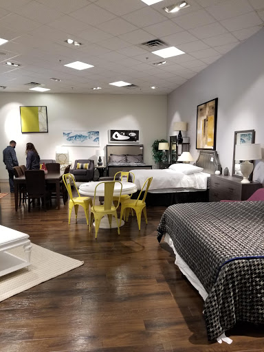 Furniture Rental Service «CORT Furniture Rental & Clearance Center», reviews and photos, 13946 Lee Jackson Memorial Hwy, Chantilly, VA 20151, USA