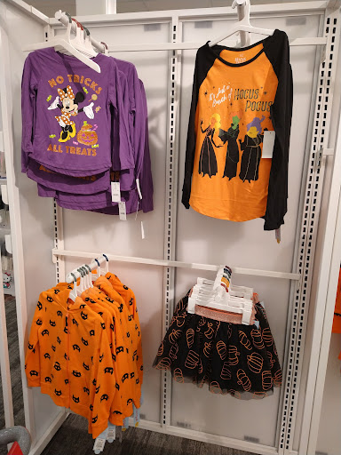 Department Store «Target», reviews and photos, 2185 Bronze Star Dr, Woodland, CA 95776, USA