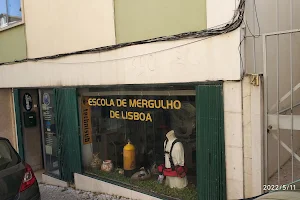 Escola de Mergulho de Lisboa image