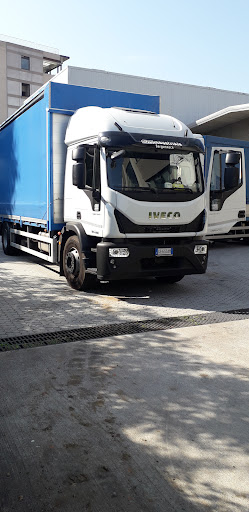 Economic moving companies Milan