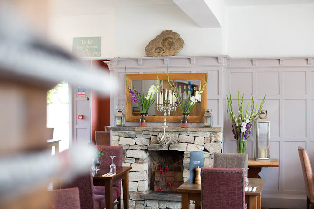 Comments and reviews of The Black Horse Inn, Findon