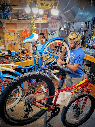Bicycle Repair Shop «Halcyon Bike Shop LLC», reviews and photos, 2802 12th Ave S, Nashville, TN 37204, USA