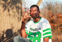 Snap Vibez Photography: Engagement, Dating Profiles - Photo 5 - Car repair in Windsor, ON, Canada, Detroit