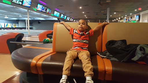 Bowling Alley «East Windsor Bowl & Recreation Center», reviews and photos, 529 US-130, East Windsor, NJ 08520, USA