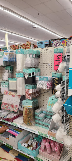 Dollar Store «Dollar Tree», reviews and photos, 241 Towne Center Blvd, Sanford, FL 32771, USA
