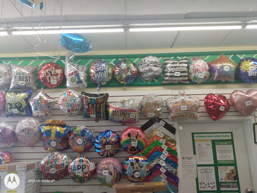 Dollar Store «Dollar Tree», reviews and photos, 19 Smithfield Rd, North Providence, RI 02904, USA