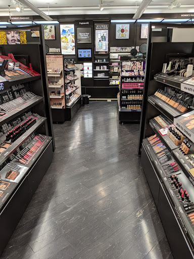 Cosmetics Store «SEPHORA», reviews and photos, 14006 Riverside Dr, Sherman Oaks, CA 91423, USA