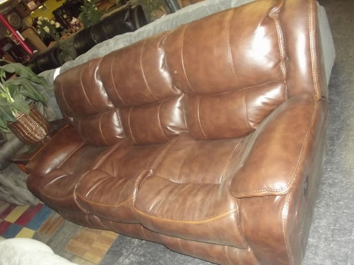 Junk Store «Family Thrift Store», reviews and photos, 1207 N Royal Ave, Front Royal, VA 22630, USA