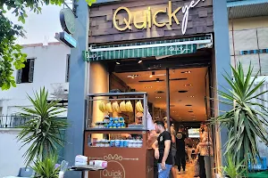 Quick yes -Pizzeria FAST-FOOD- image