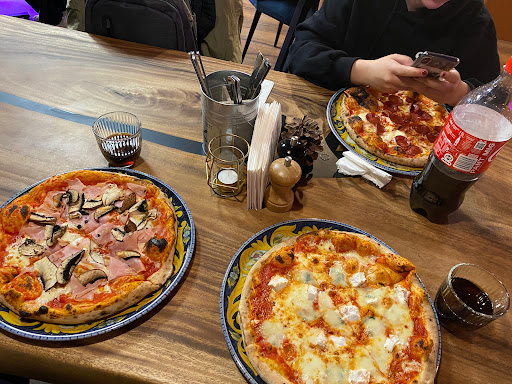 Crust in Kastrup, Rødovre