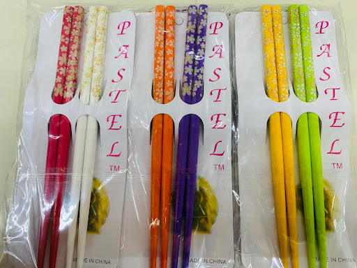 Beauty Supply Store «US Hair & Beauty Supplies», reviews and photos, 3365 Cleveland Ave, Columbus, OH 43224, USA