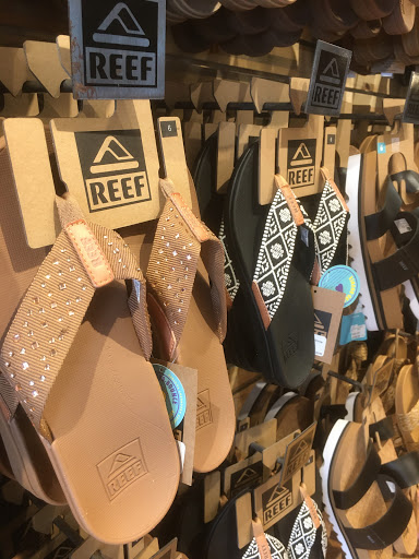 Shoe Store «The Flop Shop - Downtown Melbourne», reviews and photos, 820 E New Haven Ave, Melbourne, FL 32901, USA