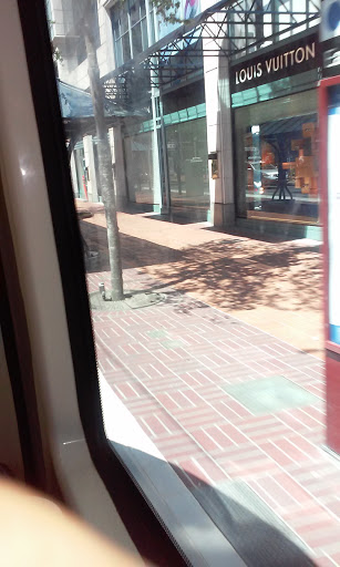 Shopping Mall «Pioneer Place», reviews and photos, 700 SW 5th Ave, Portland, OR 97204, USA