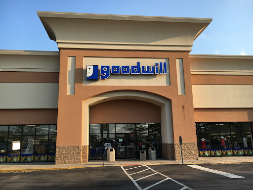 Thrift Store «Goodwill Retail Store of St. Peters – Harvester Rd», reviews and photos