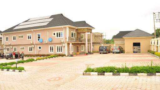 StraightEdge Hotels & Suites, Ondo- Ife Rd, Okeigbo, Nigeria, House Cleaning Service, state Ondo