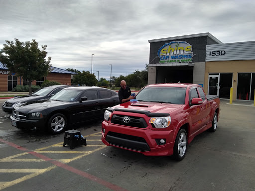 Car Wash «Shine Car Washes», reviews and photos, 1530 W Pleasant Run Rd, Lancaster, TX 75146, USA